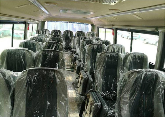 Sedili del bus 190HP 30 del passeggero della foresta 6x6 dei veicoli militari del bus di trasporto dei soldati di Off Road Tiro