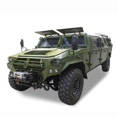 Il veicolo a prova di proiettile militare 10 di assalto fuori strada di DONGFENG CSK141 mette a sedere 200hp 4x4
