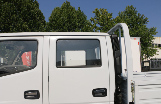 Carico a doppia cabina Light Truck 2 assi 6 Carrelli a ruote Cargo Light 125HP Benzina