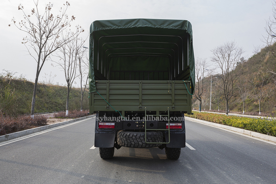 Motore AWD 190hp del cilindro della parte anteriore 6 dell'azionamento del camion 4x4 del trasportatore di personale 4x4 Off Road