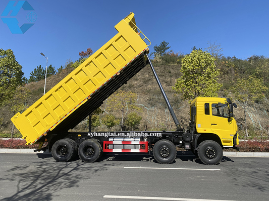 L'autocarro con cassone ribaltabile pesante estraente che registra il trasporto 50 Ton Dump Truck 8x4 12 spinge il motore diesel
