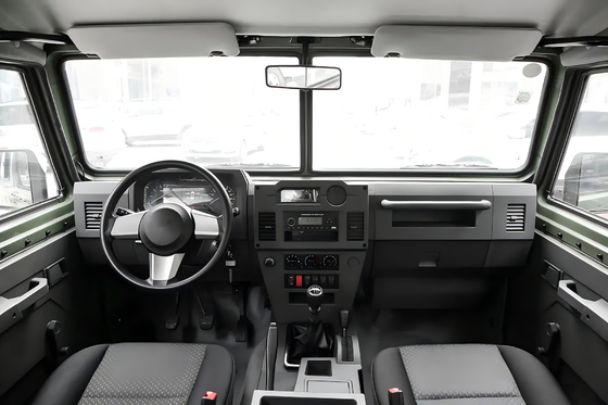 Personalizzazione Off Road BJ2036 Modello 4x4 IVECO Diesel 136hp 4WD SUV 5 posti Command Car