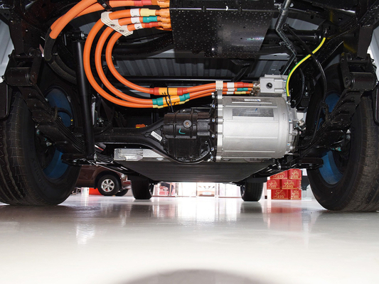 Capacità elettrica pura 67.09kwh della batteria di potere del motore del veicolo 120KW di SUV della raccolta