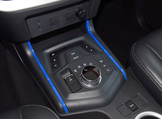 Pickup EV a 5 posti Pickup per camion elettrico New Energy 5,2 m di lunghezza RWD