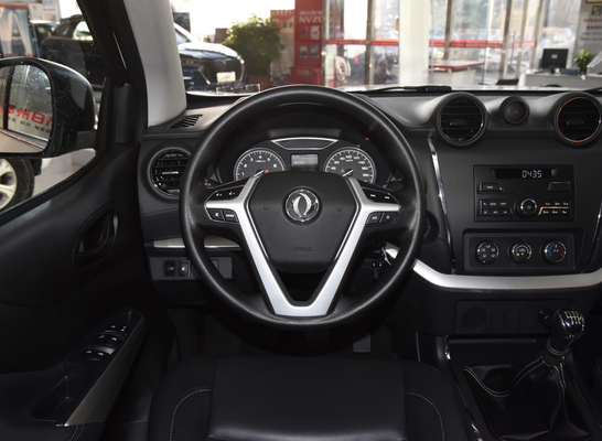 Due benzina Turbo MAX Speed 160km/h dei sedili 1.8L della raccolta 5 di SUV della porta dell'azionamento 4 della ruota