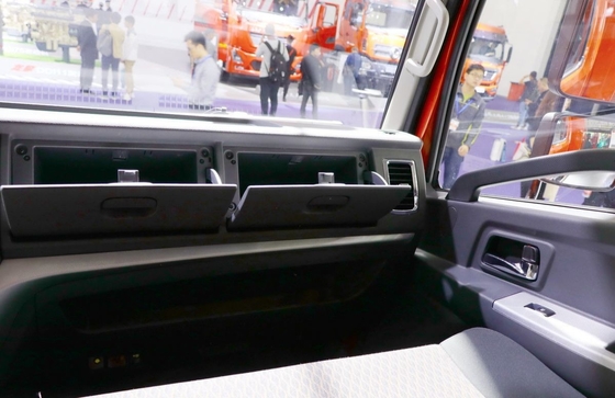 Freno aerodinamico del camion del carico della luce della scatola di transito Euro2 - Euro6 interasse 3308mm