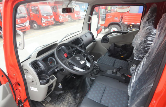 Scatola diesel Van Cargo Truck GVW 5,5 - motore di larghezza 2030mm YUCHAI della carrozza 7.5T