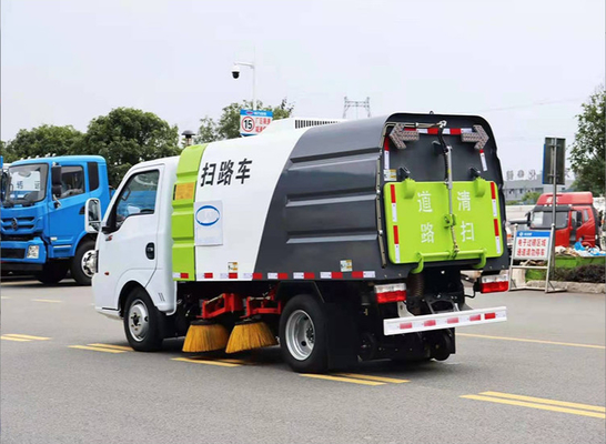potere municipale 113hp Mini Road Sweeper della benzina del camion di risanamento della ruota 4x2