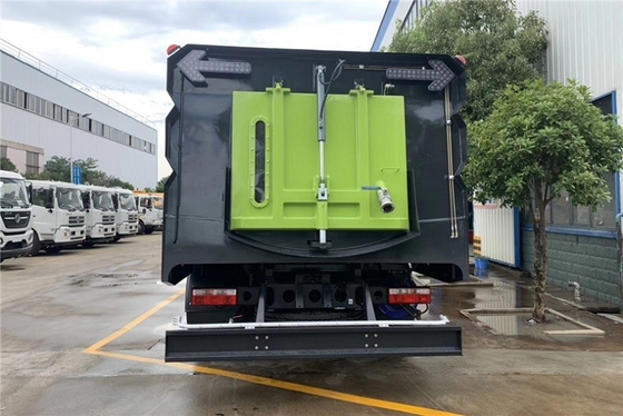 Motore diesel di pulizia 4x2 8m del camion municipale di risanamento della spazzatrice 200 HP