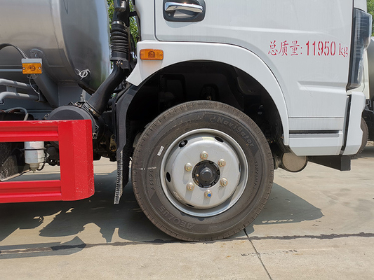 170 interasse 3800mm di CBM del camion 8,5 del trasporto dell'olio del motore diesel di HP