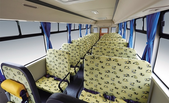 Trasporto di scuolabus giallo degli studenti 130hp 7m un motore diesel di 24 - 41 sedile
